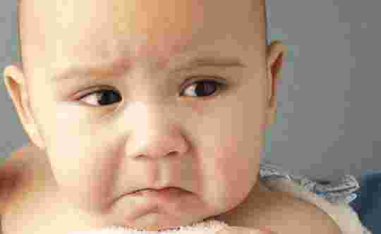 Bebeklerde Oluşan Hıçkırığın Nedeni